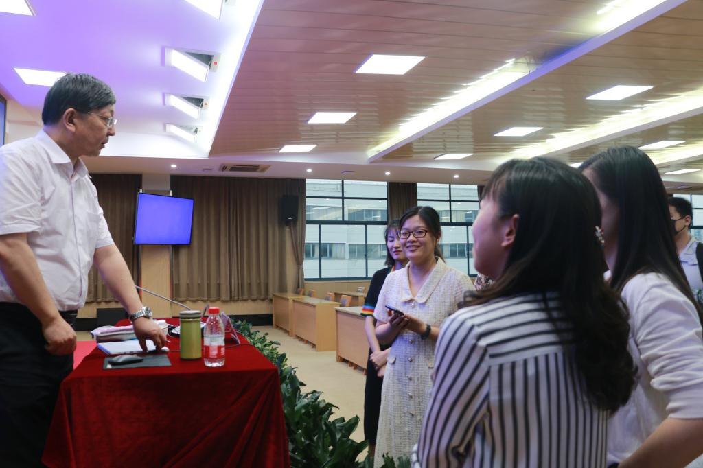 钱东东教授应邀来我校作教学能力比赛专题培训